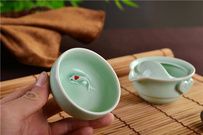 匠心傳承 精品青瓷與紫砂茶具的藝術(shù)對(duì)話
